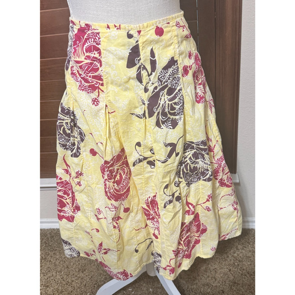 Royal Robbins Floral Knee Length Cotton Lightweight Skirt Size 6 butter yellow - Picture 1 of 4